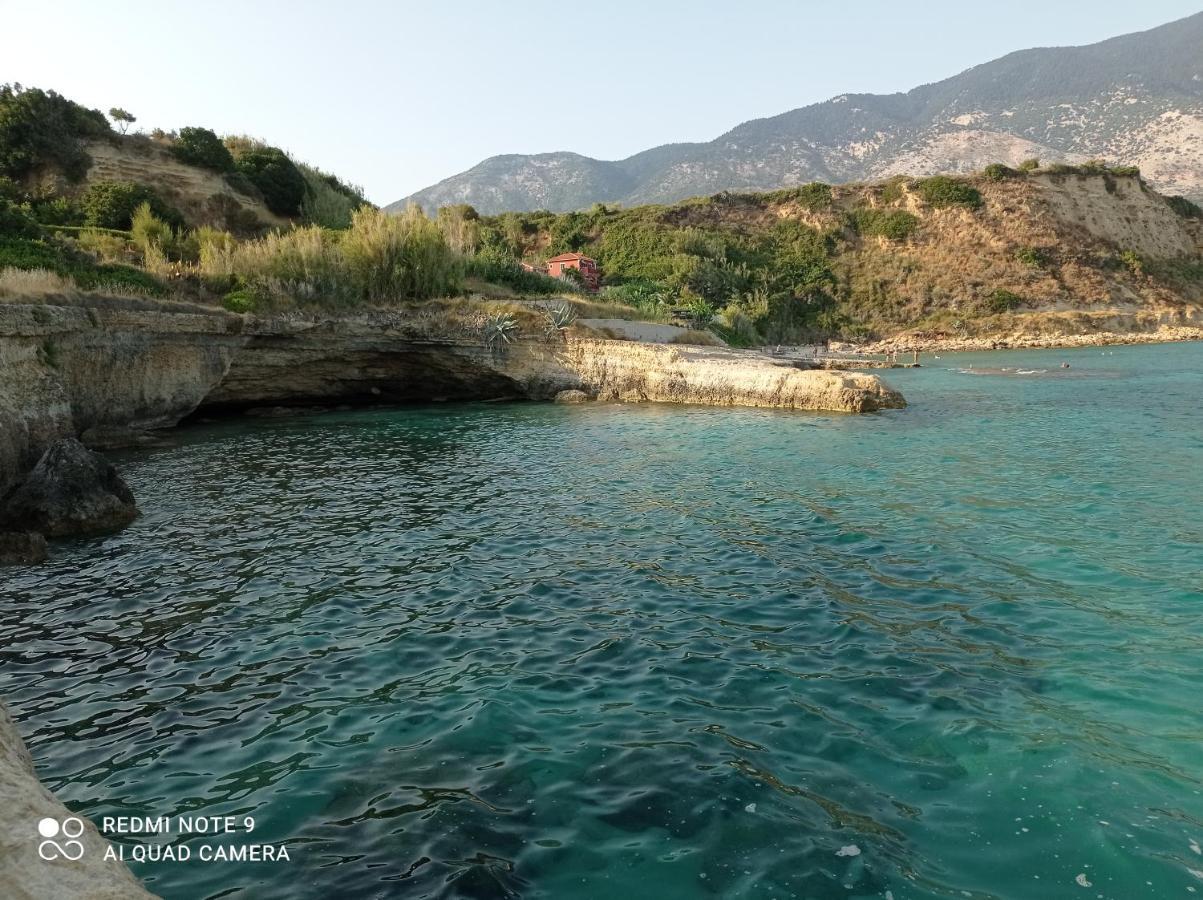 Maria Anastasia Studios Τραπεζάκι Εξωτερικό φωτογραφία