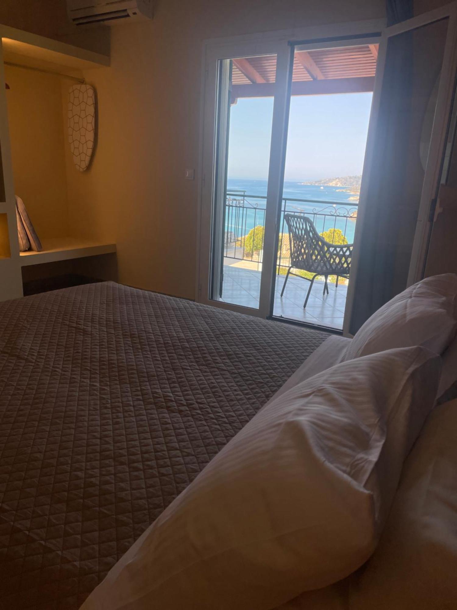 Maria Anastasia Studios Τραπεζάκι Εξωτερικό φωτογραφία